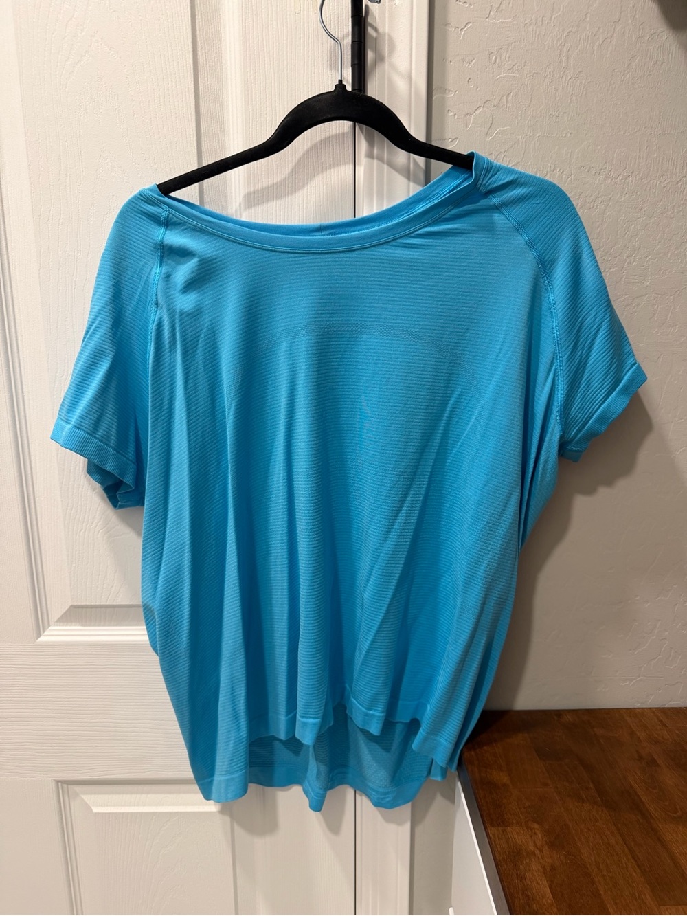 LululemonLightweight Plus-Size Blue Women's Top